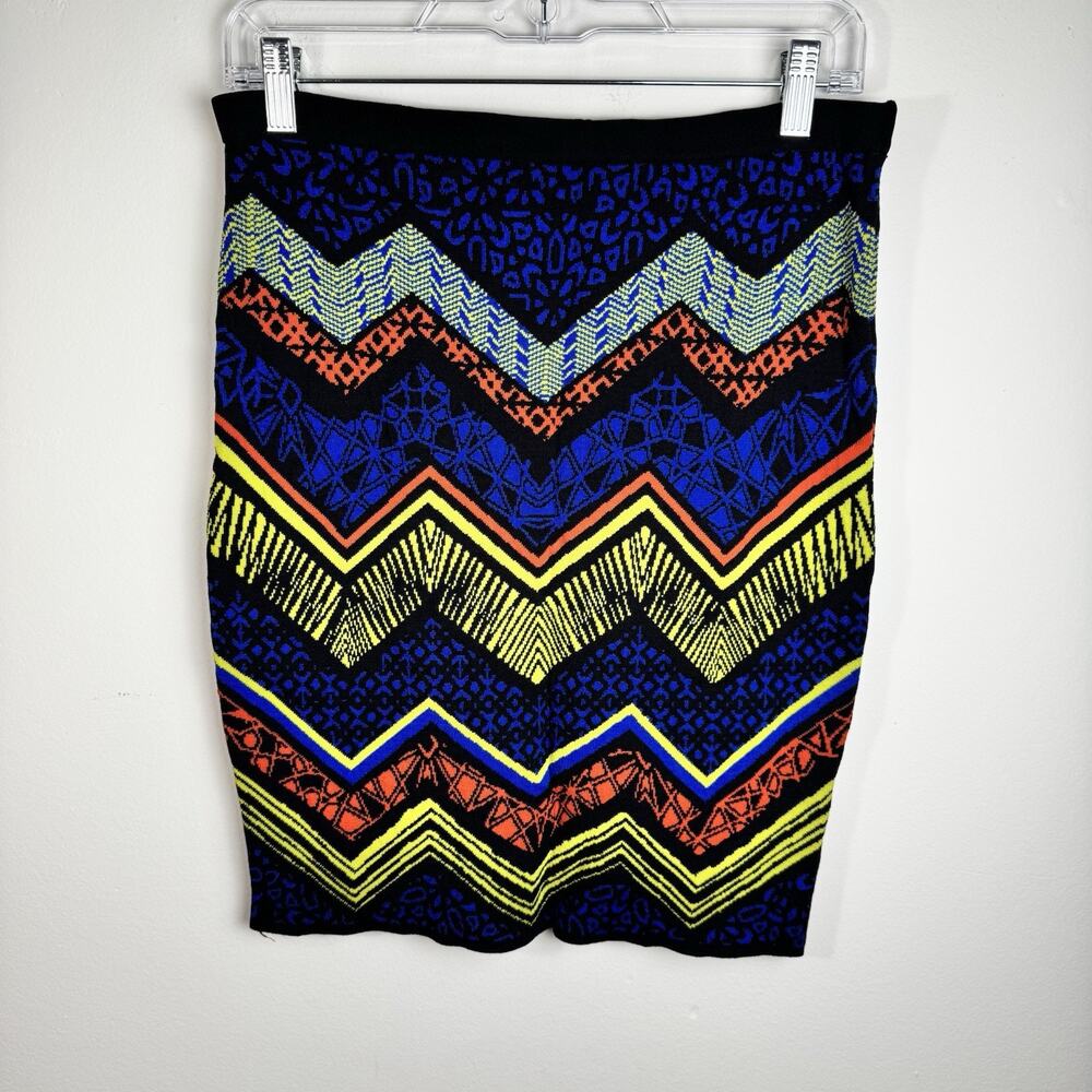 JEALOUS TOMATO Women’s Knit Mini Skirt LARGE Multicolor Chevron Tribal Bodycon